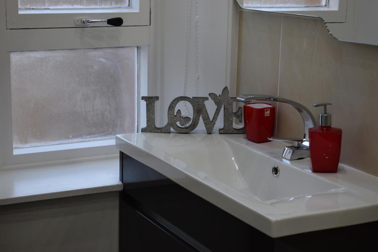 Glasgow Lovely Apartment D&N Dış mekan fotoğraf