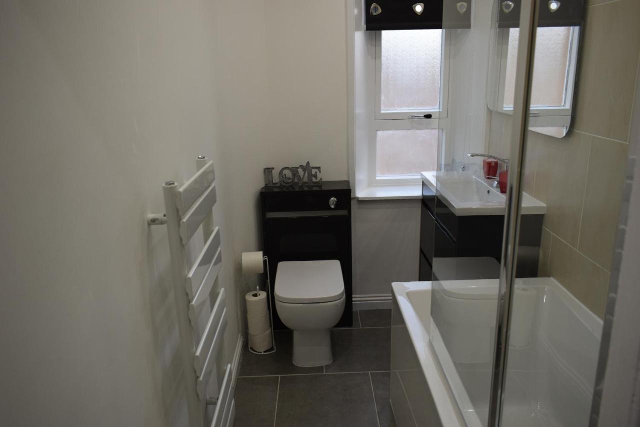Glasgow Lovely Apartment D&N Dış mekan fotoğraf